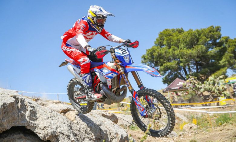 Brad Freeman fa sua la terza tappa degli Assoluti di Enduro