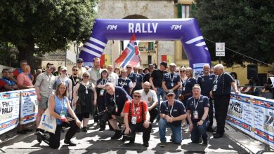 Mille motociclisti colorano Chianciano. E’ partito il Rally FIM 2024